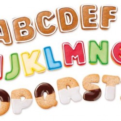 TAGLIA BISCOTTI ALFAB. PZ.34 630925